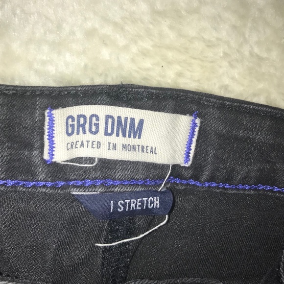 Garage skinny jeggings. Size 26. Lightly worn. - Picture 2 of 2